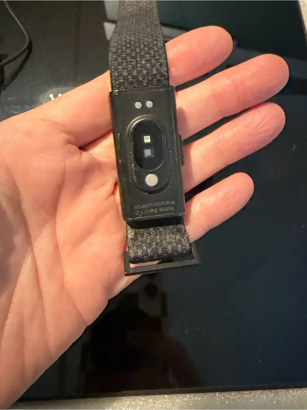 Hume Health Band AND pod (scale)